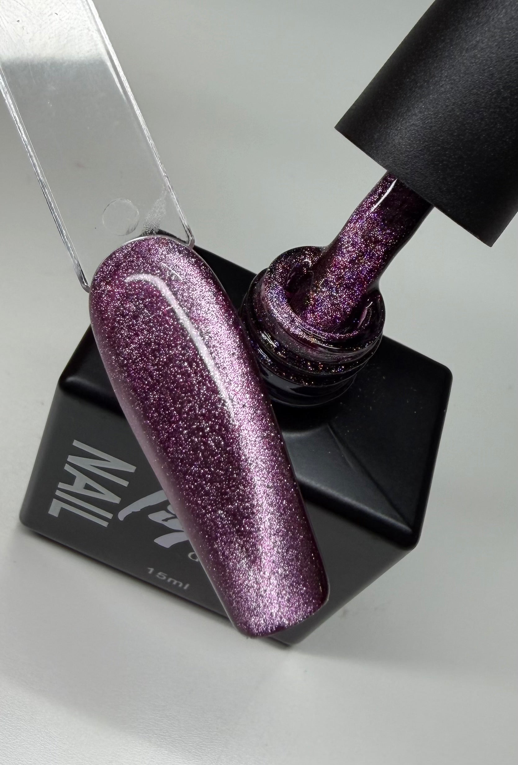 Unstable Era Collection – Magnetic Cat Eye Gel Polish