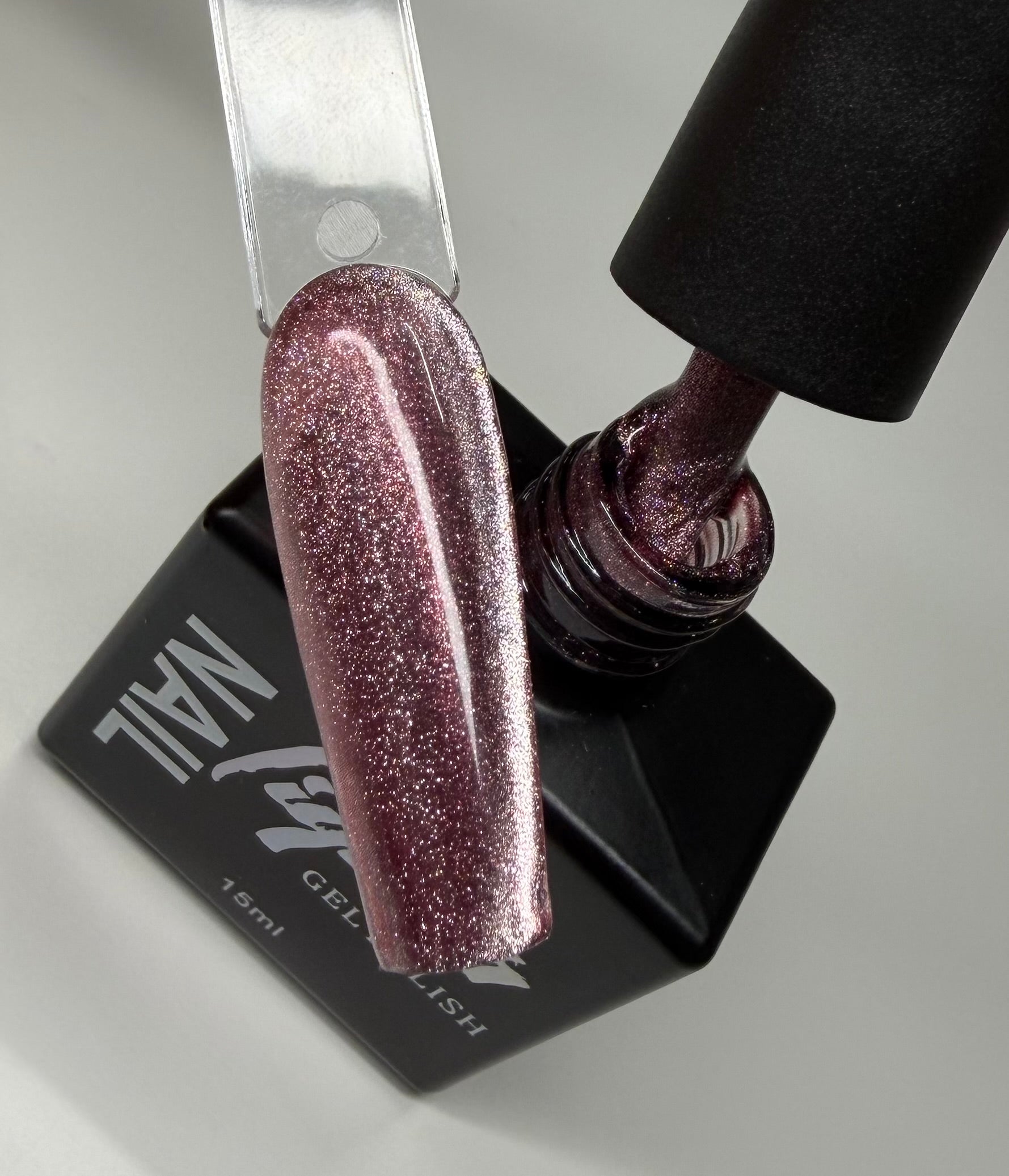 Unstable Era Collection – Magnetic Cat Eye Gel Polish