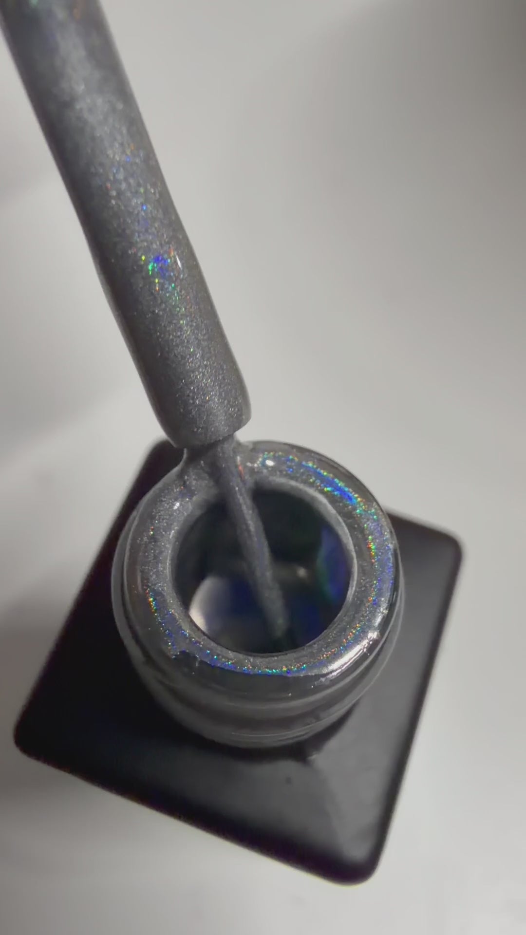 Holographic Liner Gel